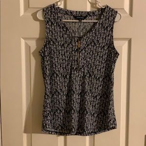 Small Ellen Tracy sleeveless top